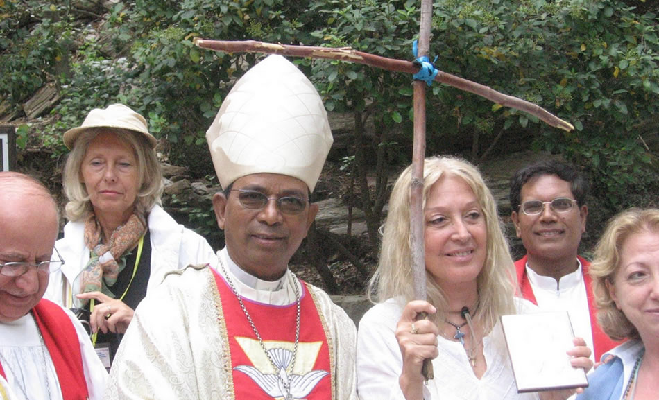 Cardinal Napier meets Vassula Ryden